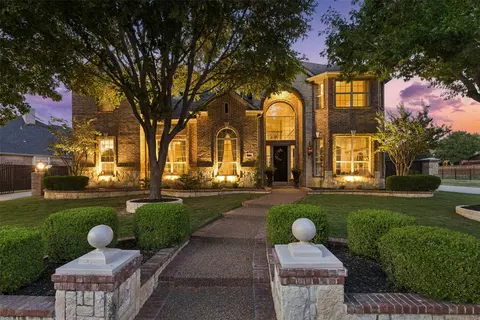 10624 Star Meadow Dr, Frisco, TX 75033