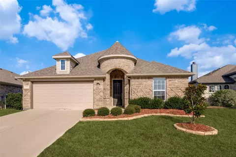 2272 Templin Ave, Forney, TX 75126