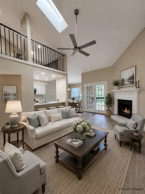 7525 Holly Hill Dr #16, Dallas, TX 75231