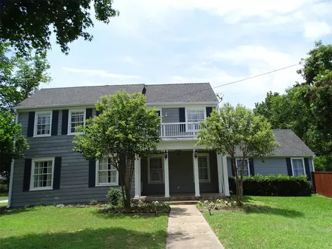 408 W Tyler St, Ennis, TX 75119