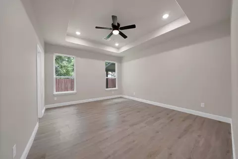 Other - 407 E Willingham St, Cleburne, TX 76031 photo 6 of 7