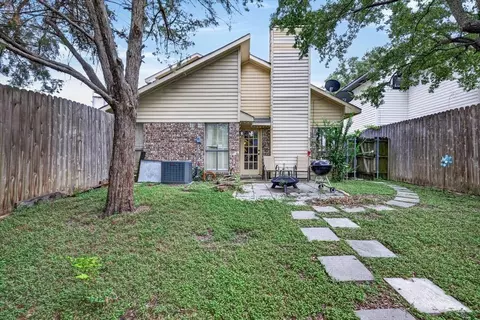 Exterior - 521 Blanco Dr, Mesquite, TX 75150 photo 4 of 5