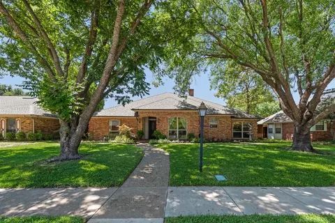 2310 Morning Glory Dr, Richardson, TX 75082