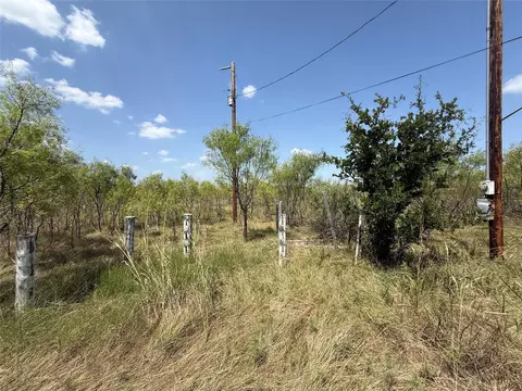 140 Arapaho Rd, Brownwood, TX 76801