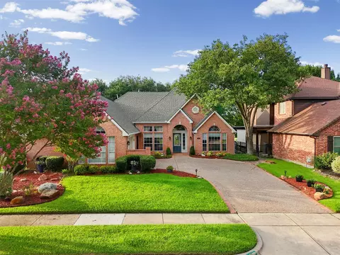 521 Palm Desert Dr, Garland, TX 75044