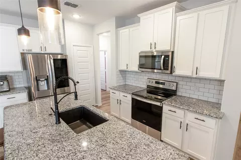 10164 Revere Dr, Providence Village, TX 76227