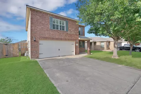 617 Misty Mountain Dr, Fort Worth, TX 76140