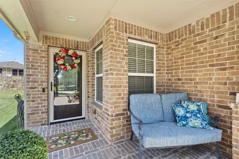 146 Montague Ln, Frisco, TX 75036