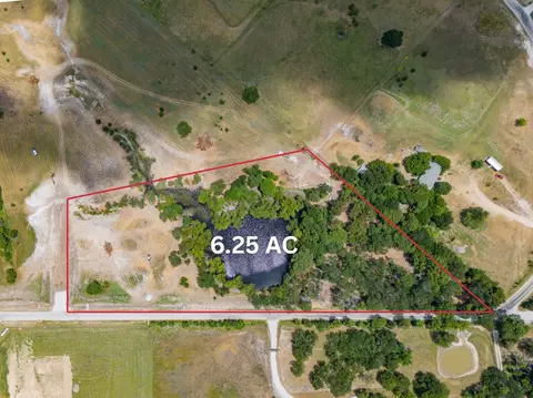 487 County Road 2514, Decatur, TX 76234