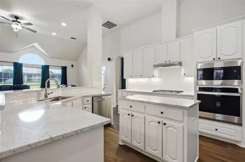 1216 Bridle Latch Dr, Haslet, TX 76052