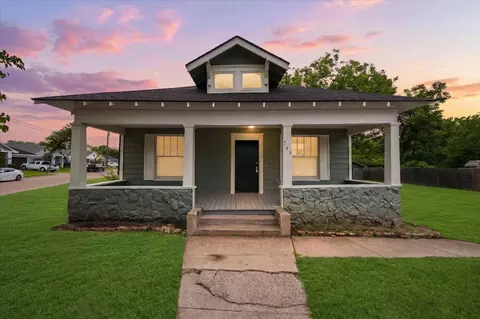244 Dunlap St, Waxahachie, TX 75165