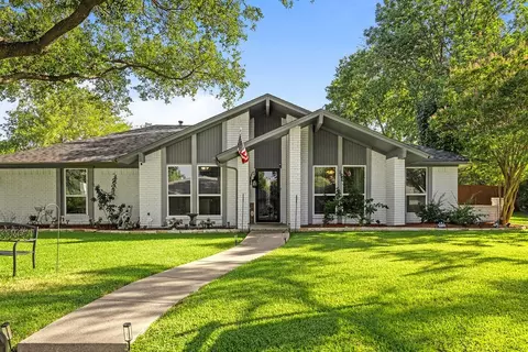 1320 San Antone Ln, Lewisville, TX 75077