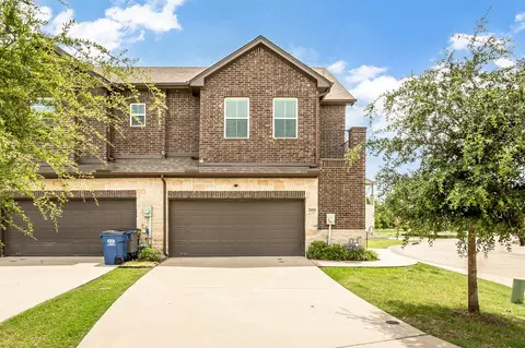 2404 Acorn Ct, Sachse, TX 75048