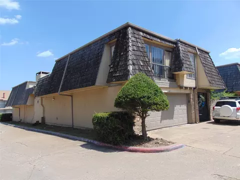 8560 Park Ln #50, Dallas, TX 75231