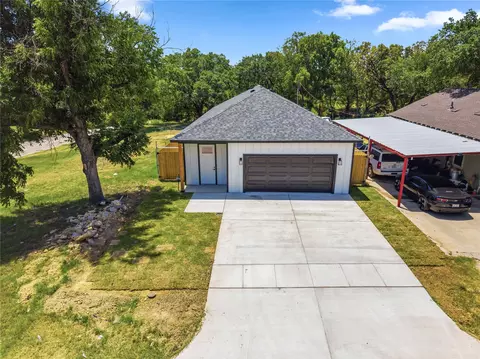 1818 E Tucker St, Fort Worth, TX 76104