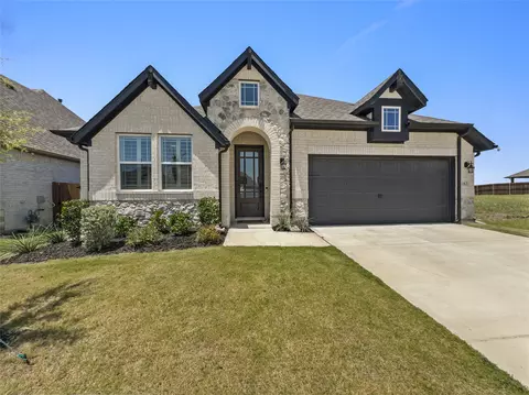 363 Misty Meadow Ln, Lavon, TX 75166