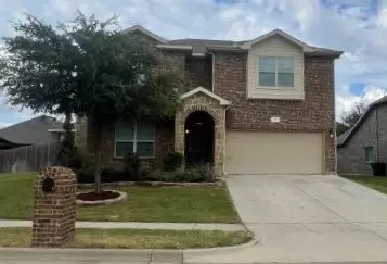 2 Mapleridge Dr, Edgecliff Village, TX 76134