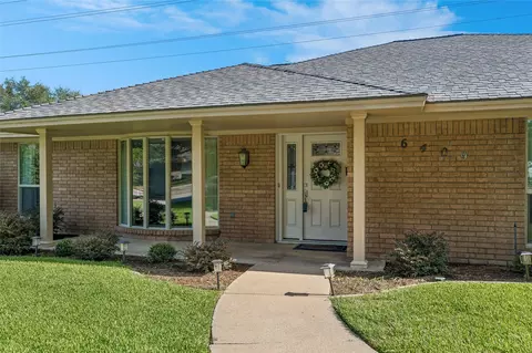 6409 Poco Ct, Fort Worth, TX 76133