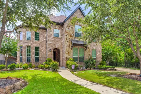 2901 Merryglen Ln, Flower Mound, TX 75022