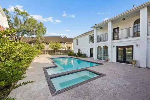 45 Clansmoor Ct, Sugar Land, TX 77479