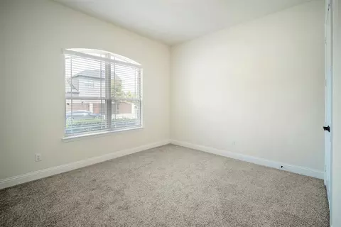 Bedroom - 2526 Thayne Dr, Anna, TX 75409 photo 6 of 6
