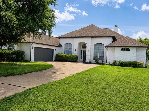 1706 Fairhaven Dr, Mansfield, TX 76063