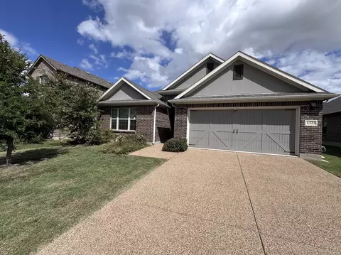 1323 Rosler St, Mansfield, TX 76063