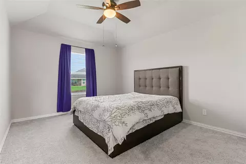 Bedroom - 832 Feather Edge Dr, Springtown, TX 76082 photo 3 of 7