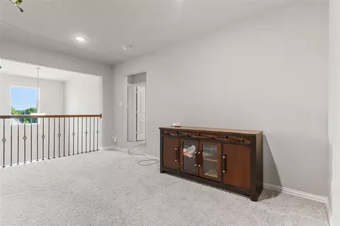 Entry Way - 832 Feather Edge Dr, Springtown, TX 76082 photo 2 of 2