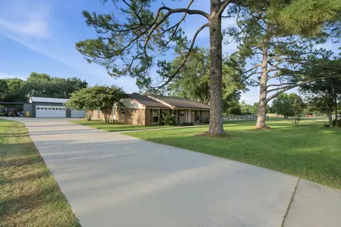110 Brumley Rd, Krugerville, TX 76227