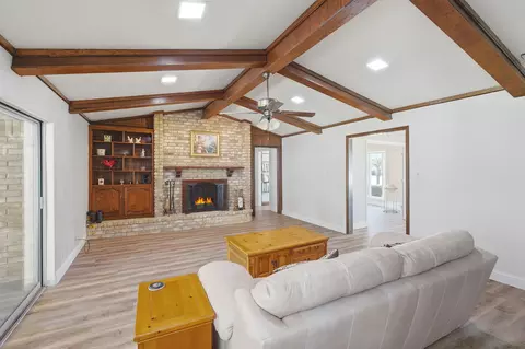 Living - 175 Moonlight Dr, Murphy, TX 75094 photo 4 of 4