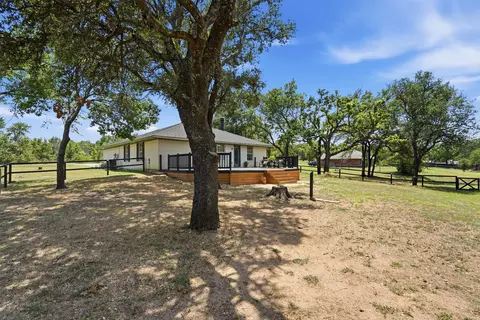 Exterior - 986 Eagles Way, Springtown, TX 76082 photo 8 of 13