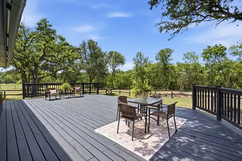 Exterior - 986 Eagles Way, Springtown, TX 76082 photo 4 of 13