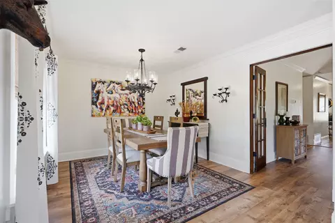 Dining - 986 Eagles Way, Springtown, TX 76082 photo 3 of 5