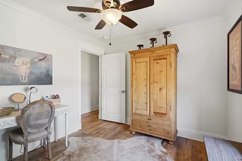 Bedroom - 986 Eagles Way, Springtown, TX 76082 photo 4 of 7