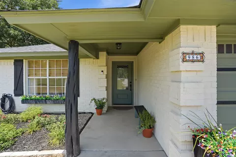 Exterior - 986 Eagles Way, Springtown, TX 76082 photo 2 of 13