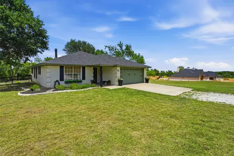 Exterior - 986 Eagles Way, Springtown, TX 76082 photo 13 of 13