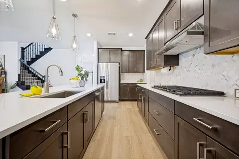 Kitchen - 2425 Glacier Rdg, Corinth, TX 76210 photo 3 of 3