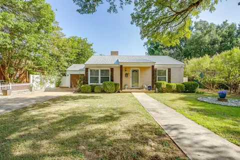 6404 Malvey Ave, Fort Worth, TX 76116
