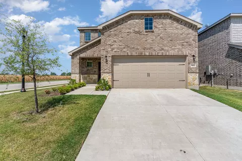 504 S Hopson St, Van Alstyne, TX 75495