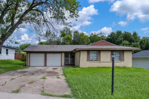 1213 Rusk Dr, Mesquite, TX 75149