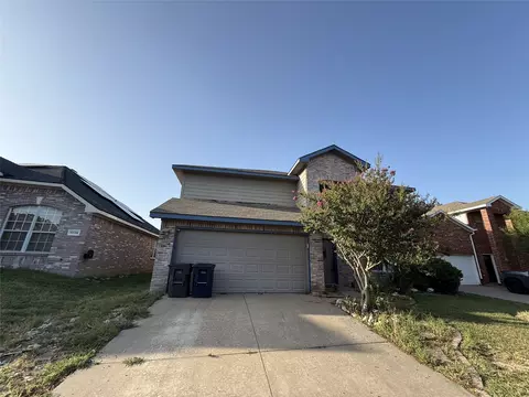 10128 Chapel Springs Trl, Fort Worth, TX 76116