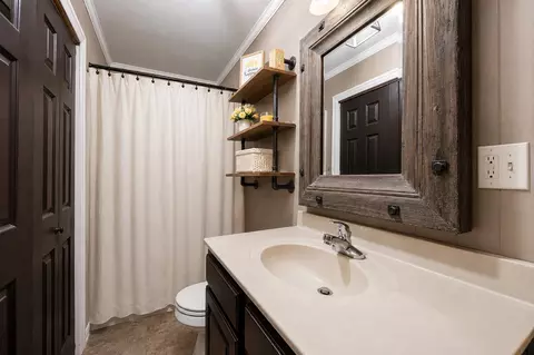 909 N Main St, Ector, TX 75439 photo 5