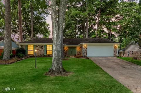 10020 Trailridge Dr, Shreveport, LA 71106