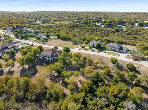 1123 Mallard Pointe Dr, Grand Prairie, TX 75104 photo 9