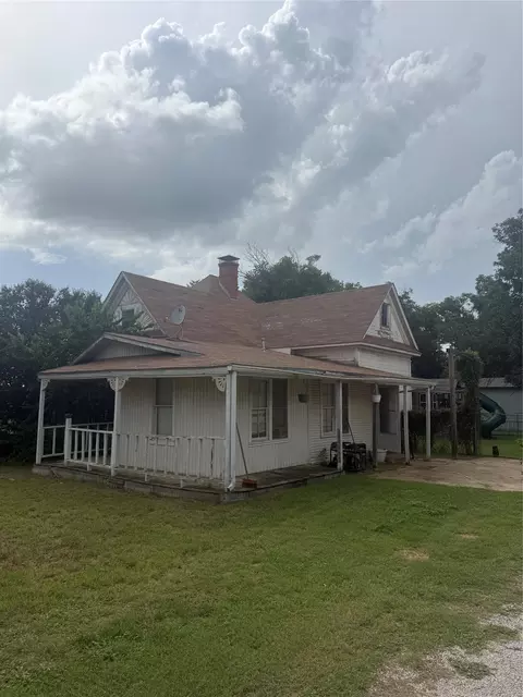 Other - 803 Third St, Bangs, TX 76823 photo 1 of 6