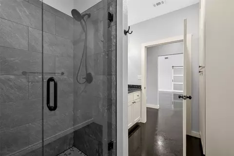Bath - 611 Talbert Ranch Rd, China Spring, TX 76633 photo 3 of 4