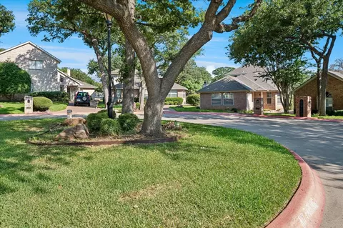 Other - 1509 Milla Ct, Euless, TX 76039 photo 6 of 7