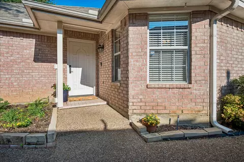 Exterior - 1509 Milla Ct, Euless, TX 76039 photo 3 of 8