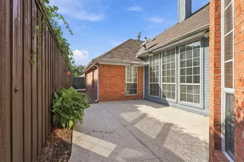 5205 Teddington Park Dr, Plano, TX 75023